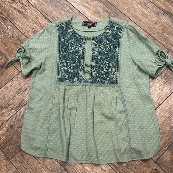 Double D Ranch Rose Scroll Top Boho Blouse Green size XL - Picture 2 of 7